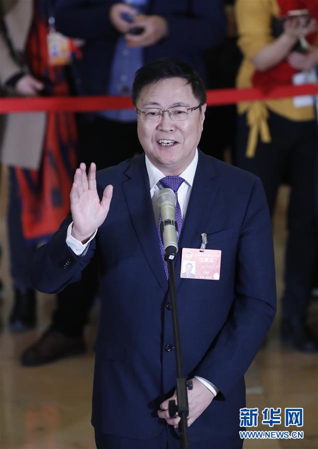 （兩會&middot;面對面）（8）全國政協委員接受采訪