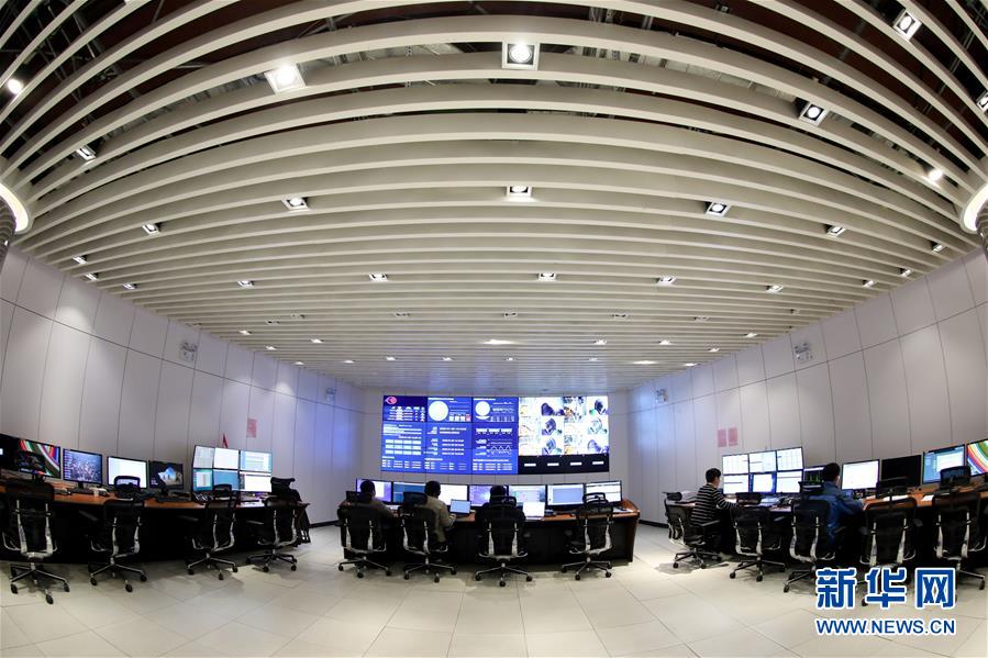 （新華全媒頭條&middot;圖文互動(dòng)）（18）星辰大海，才是它的征途&mdash;&mdash;&ldquo;中國(guó)天眼&rdquo;通過(guò)國(guó)家驗(yàn)收正式開(kāi)放運(yùn)行