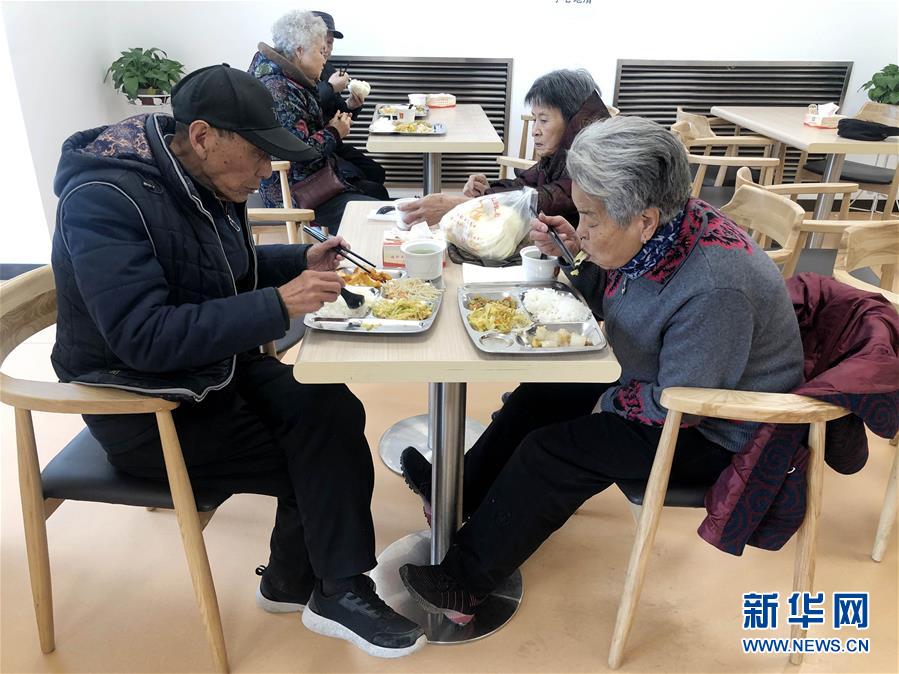 （四中全會精神在基層&middot;圖文互動）撬動社會力量，青海西寧打造養老高地惠民生