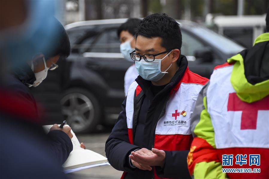 (聚焦疫情防控·圖文互動(dòng))(6)“四類人員”基本實(shí)現(xiàn)“應(yīng)收盡收”——湖北孝感防疫一線見(jiàn)聞