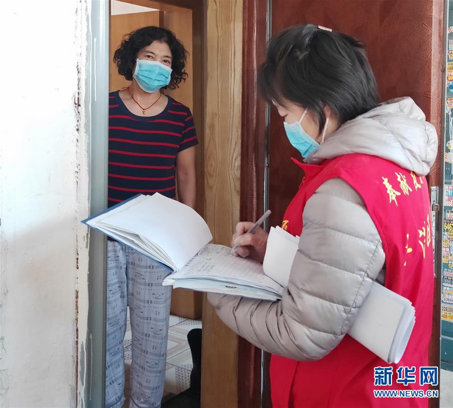 （聚焦疫情防控&middot;圖文互動）&ldquo;標兵舉黨旗，跟我一起上&rdquo;&mdash;&mdash;吉林&ldquo;小巷總理&rdquo;戰&ldquo;疫&rdquo;記