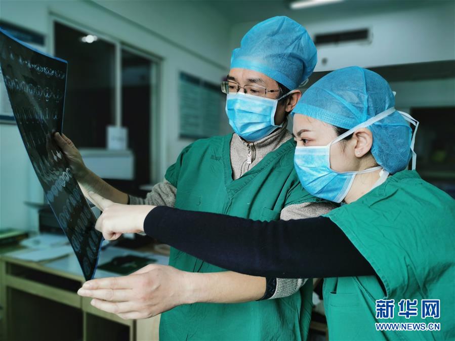 (抗疫一線群英譜·圖文互動)(2)“老兵”崔勇