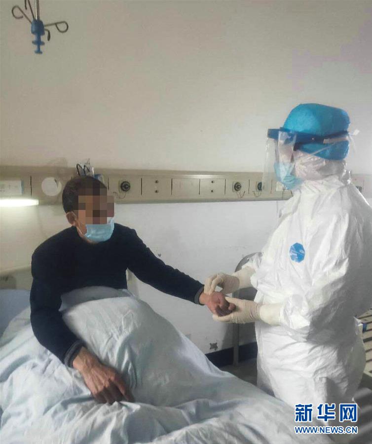 （聚焦疫情防控&middot;圖文互動）（2）參與救治新冠肺炎確診病例超八成&mdash;&mdash;中醫藥在抗擊疫情中貢獻力量