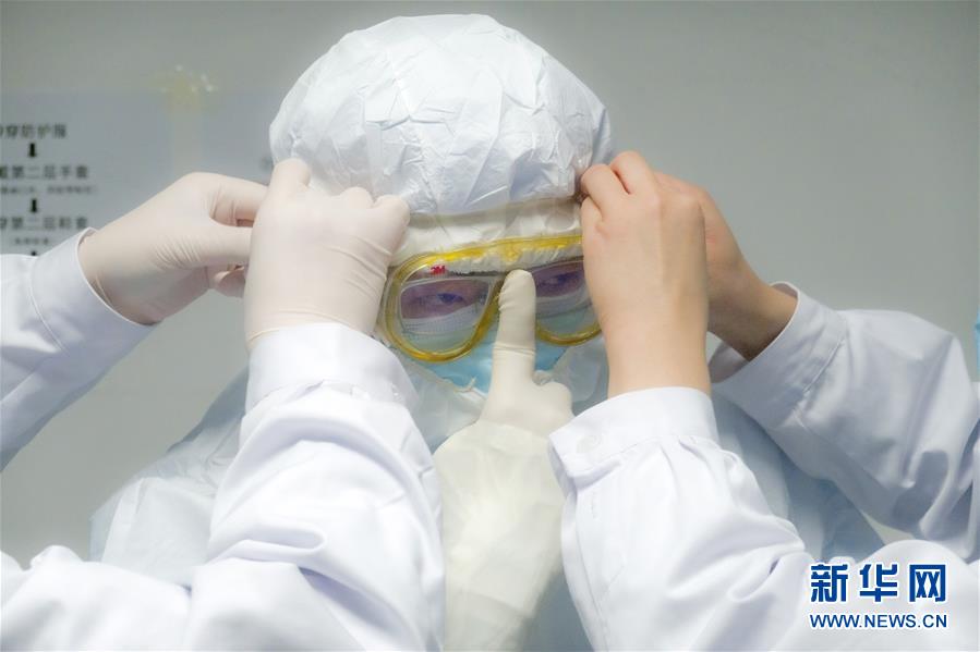 （新華全媒頭條&middot;圖文互動）（3）&ldquo;與國家同舟，與人民共濟&rdquo;&mdash;&mdash;新冠肺炎重癥救治同濟醫院戰&ldquo;疫&rdquo;直擊