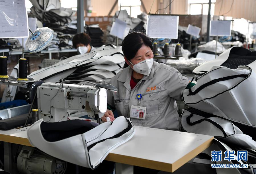 （圖文互動）（5）&ldquo;春天到了，熟悉的生活正在慢慢回來&rdquo;&mdash;&mdash;陜西多地復產復工一線見聞