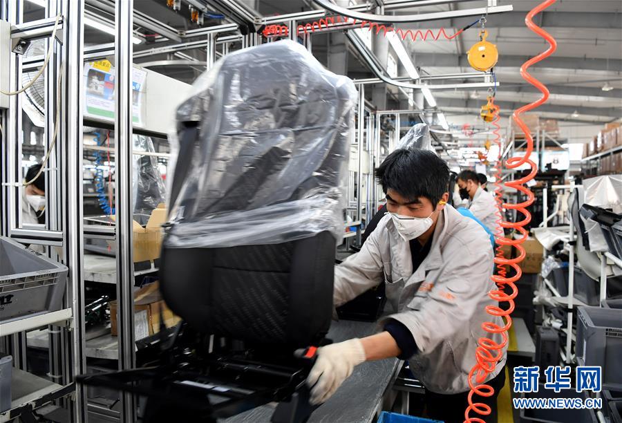 （圖文互動）（7）&ldquo;春天到了，熟悉的生活正在慢慢回來&rdquo;&mdash;&mdash;陜西多地復產復工一線見聞