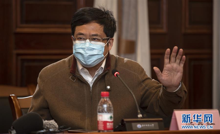 (聚焦疫情防控·圖文互動(dòng))(5)急防控所急,沖鋒勇向前——華中科技大學(xué)以科研攻關(guān)推動(dòng)疫情防控救治觀察