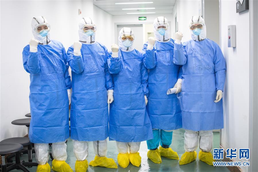 （新華全媒頭條&middot;圖文互動）（6）赤子之歌&mdash;&mdash;記奮戰在抗疫一線的90后白衣戰士