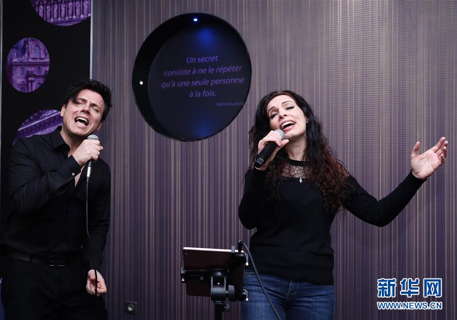 （國際&middot;圖文互動）（4）通訊：手牽手，我們共同驅散陰霾&mdash;&mdash;法國音樂人創作抗疫歌曲背后的故事