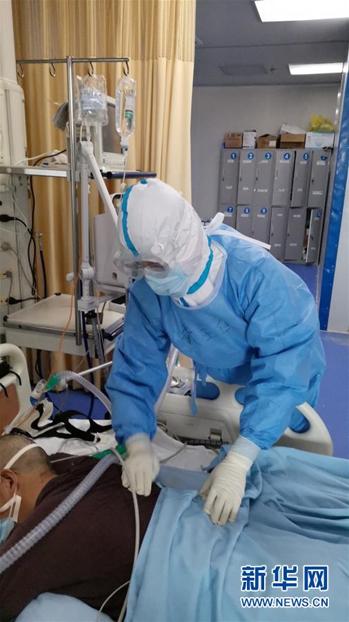 (一線抗疫群英譜·圖文互動)(2)“從高原奔赴平原,我們傾囊相助”——青海援湖北醫療隊女醫生戴春的故事