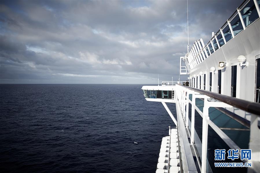 （國際&middot;圖文互動）（2）發生新冠疫情的&ldquo;至尊公主&rdquo;號郵輪將停靠舊金山灣區