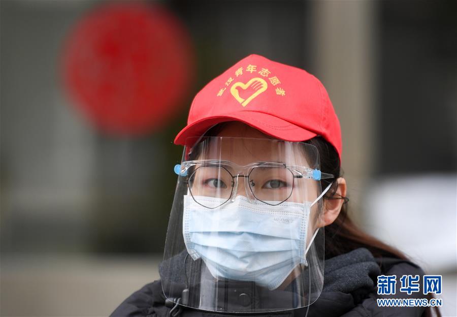 （習近平致敬的戰&ldquo;疫&rdquo;英雄&middot;志愿者篇&middot;圖文互動）（4）他們，微光成炬照征程