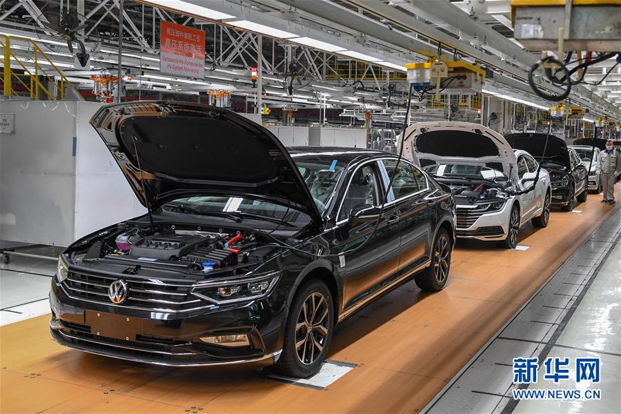 (經(jīng)濟)(2)疫情影響中國經(jīng)濟一季度同比下降6.8% 3月份主要經(jīng)濟指標(biāo)降幅明顯收窄