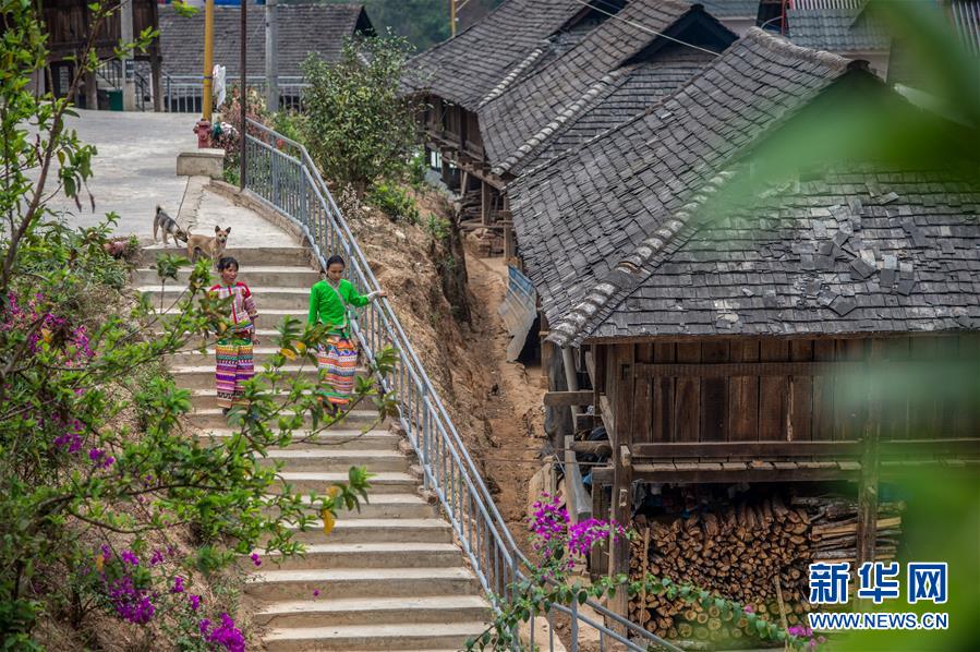 （決戰決勝脫貧攻堅&middot;圖文互動）（2）&ldquo;孩子再也不用學打獵了&rdquo;&mdash;&mdash;拉祜族女獵手告別狩獵