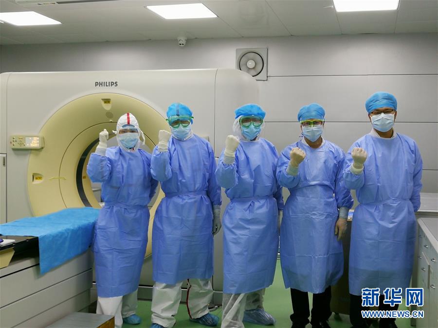 （一線抗疫群英譜&middot;圖文互動）黃向煉：當好戰&ldquo;疫&rdquo;的眼睛