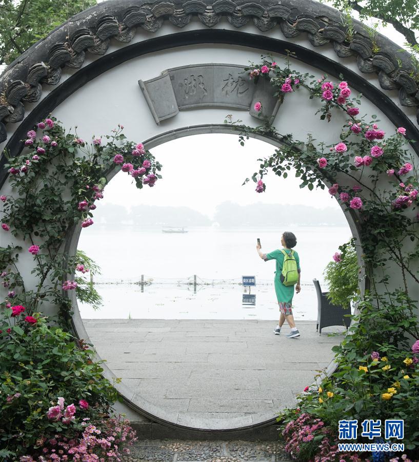 （新華全媒頭條&middot;圖文互動）（5）人氣回暖 消費復蘇 健康出行&mdash;&mdash;加長版&ldquo;五一&rdquo;假期觀察 