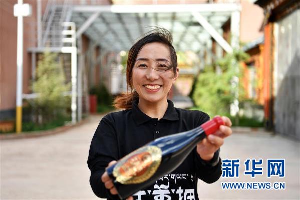 （決戰(zhàn)決勝脫貧攻堅(jiān)&middot;圖文互動）（4）西藏昌都&ldquo;甜蜜&rdquo;產(chǎn)業(yè)助脫貧