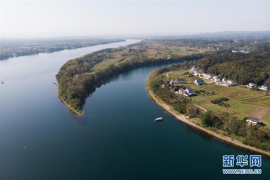 （圖文互動）（5）美了鄉(xiāng)村 富了山民&mdash;&mdash;湖南崛起一批文旅特色小鎮(zhèn)