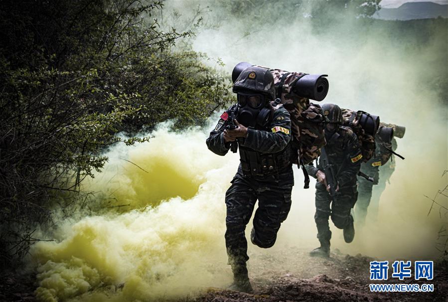 （圖文互動）（11）武警部隊抓好常態化疫情防控條件下&ldquo;魔鬼周&rdquo;極限訓練