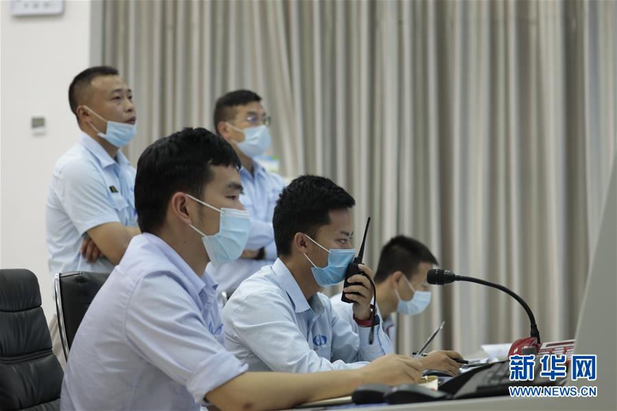 （圖文互動）（2）北斗發射緊急叫停后&hellip;&hellip;&mdash;&mdash;記西昌衛星發射中心加注分隊黨員群體