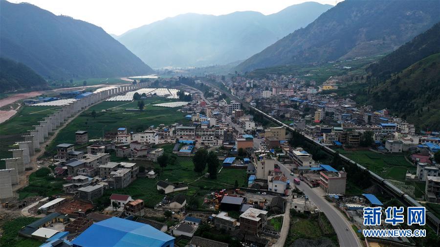 （新華全媒頭條&middot;圖文互動）（13）自強的力量&mdash;&mdash;成昆鐵路通車50年記