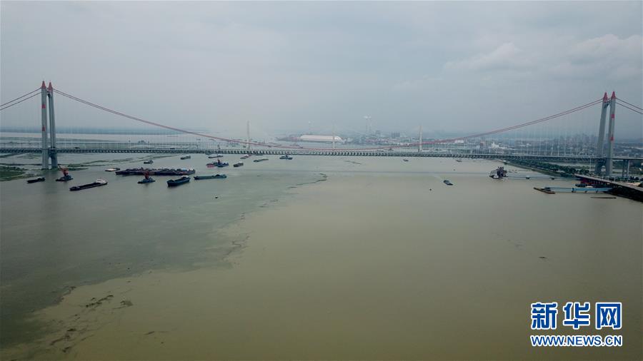 （防汛抗洪&middot;圖文互動）（1）八百里洞庭戰&ldquo;懸湖&rdquo;