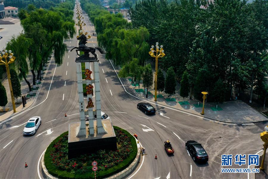 （新華全媒頭條&middot;走向我們的小康生活&middot;圖文互動）（9）我們村里的年輕人&mdash;&mdash;賈家莊追求美好生活的&ldquo;動力源泉&rdquo;