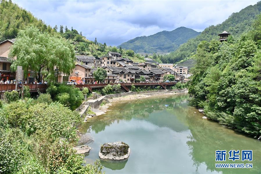 （新華全媒頭條&middot;走向我們的小康生活&middot;圖文互動(dòng)）（1）弱鳥先飛今翱翔&mdash;&mdash;閩東寧德振興啟示錄