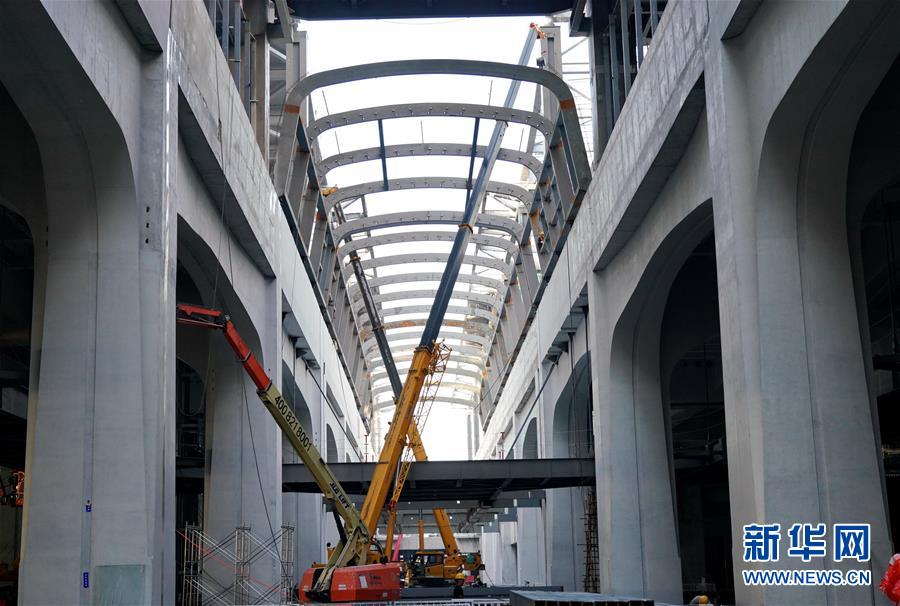 （新華全媒頭條&middot;圖文互動(dòng)）（17）&ldquo;1毫米&rdquo;之內(nèi)的智慧與引領(lǐng)&mdash;&mdash;寫在智能高鐵京雄城際全線軌道貫通之際