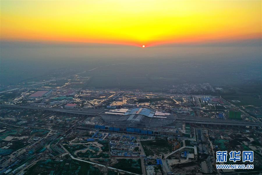 （新華全媒頭條&middot;圖文互動(dòng)）（18）&ldquo;1毫米&rdquo;之內(nèi)的智慧與引領(lǐng)&mdash;&mdash;寫在智能高鐵京雄城際全線軌道貫通之際