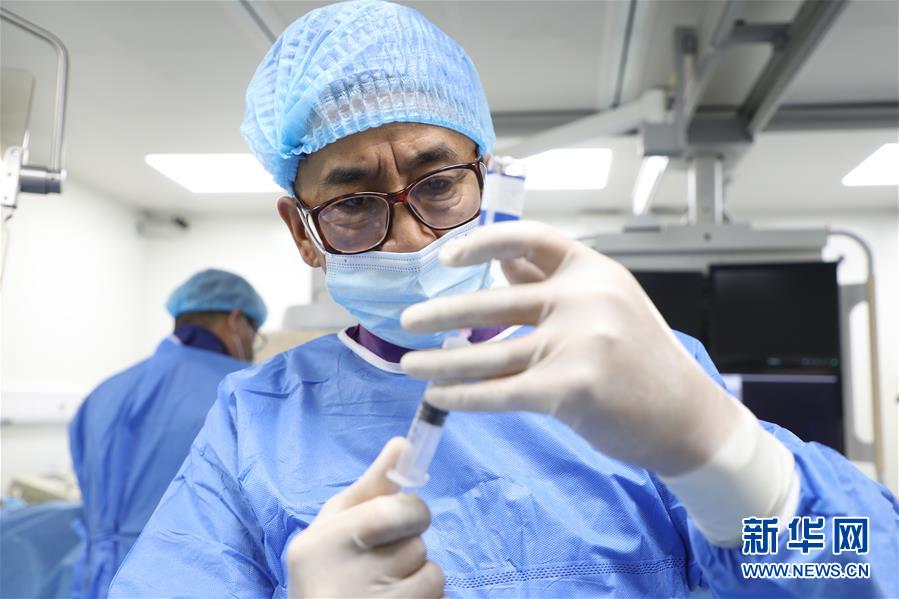 （圖文互動）（3）身披&ldquo;重甲&rdquo;來&ldquo;繡花&rdquo;&mdash;&mdash;醫院中的&ldquo;鉛衣醫生&rdquo;