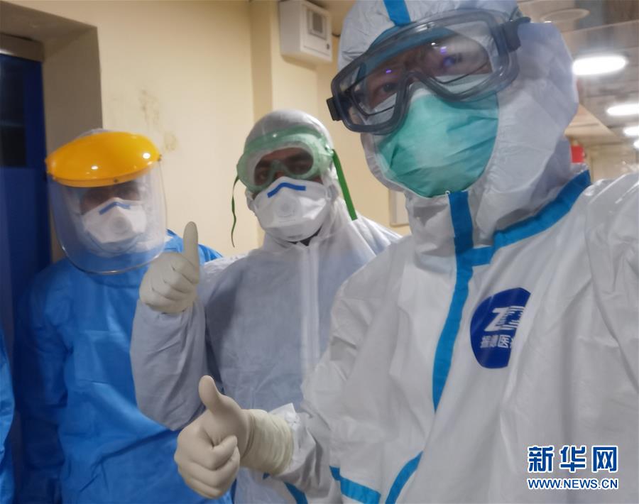 （新華全媒頭條&middot;圖文互動）（4）以仁心仁術造福人民&mdash;&mdash;寫在第三個中國醫師節之際