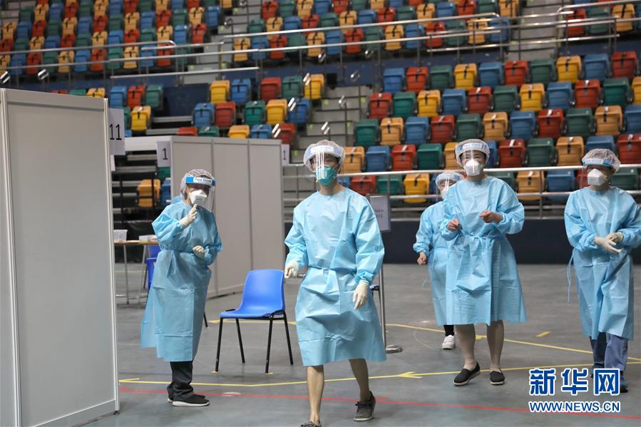 （圖文互動）（2）&ldquo;身為醫護人員一分子，應該出來幫忙&rdquo;&mdash;&mdash;參與新冠病毒社區檢測的香港醫護人員速寫