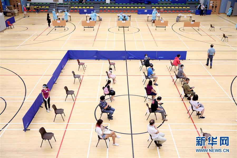 （圖文互動）（3）&ldquo;身為醫護人員一分子，應該出來幫忙&rdquo;&mdash;&mdash;參與新冠病毒社區檢測的香港醫護人員速寫