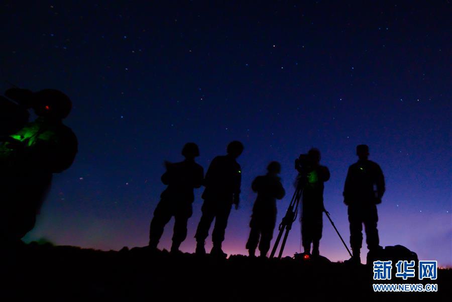 （在習近平強軍思想指引下&middot;我們在戰(zhàn)位報告&middot;圖文互動）（1）數(shù)字化勁旅的&ldquo;士兵突擊&rdquo;&mdash;&mdash;陸軍第82集團軍某部牢記囑托練兵備戰(zhàn)記事