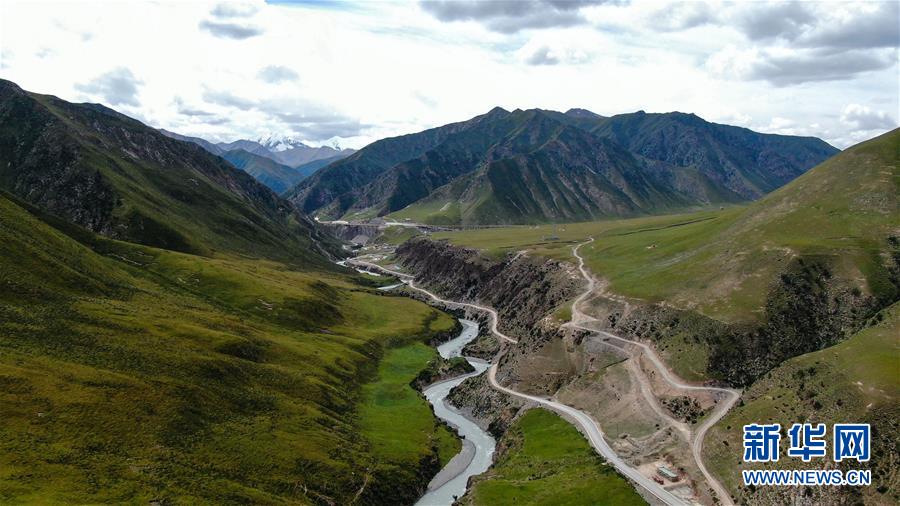 （新華全媒頭條&middot;走向我們的小康生活&middot;圖文互動）（1）綠色繪就三江源&mdash;&mdash;來自青海脫貧奔小康一線的蹲點報告