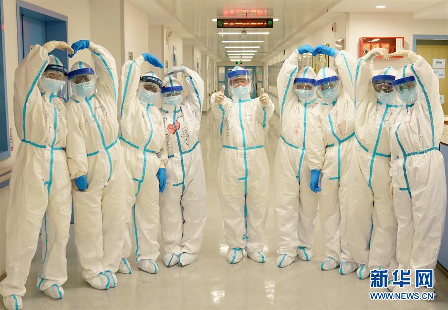 （抗疫一線醫(yī)務(wù)人員英雄群體&middot;圖文互動）（2）同濟(jì)醫(yī)院&ldquo;尖刀連&rdquo;：決戰(zhàn)在&ldquo;新冠重癥高地&rdquo;