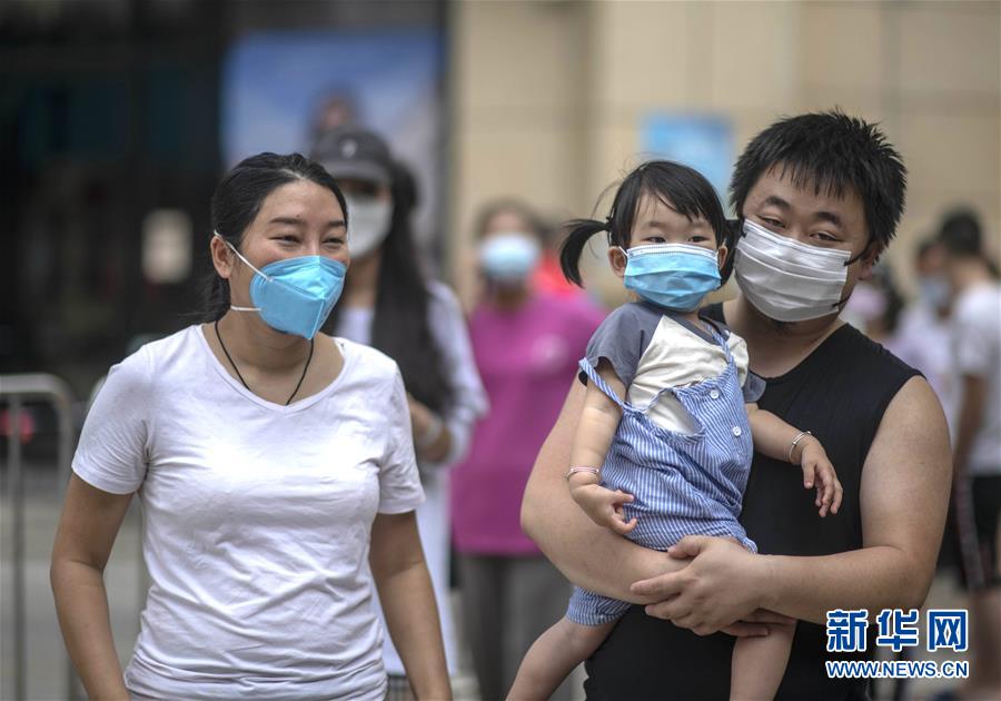 （熱點鮮報&middot;圖文互動）（2）應戰陸路輸入疫情&mdash;&mdash;云南瑞麗抗疫七日記