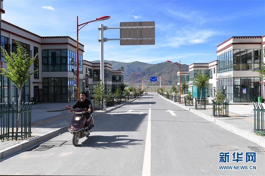 （新華全媒頭條&middot;走向我們的小康生活&middot;決戰決勝脫貧攻堅&middot;圖文互動）（7）兩次遷徙&ldquo;搬窮&rdquo;記&mdash;&mdash;海拔最高縣雙湖的&ldquo;戰貧故事&rdquo;