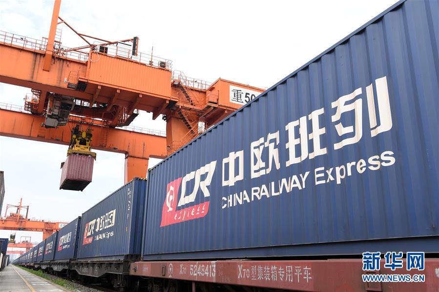 （新華全媒頭條&middot;圖文互動）（11）奮斗結碩果，再寫新篇章&mdash;&mdash;寫在共和國71周年華誕之際