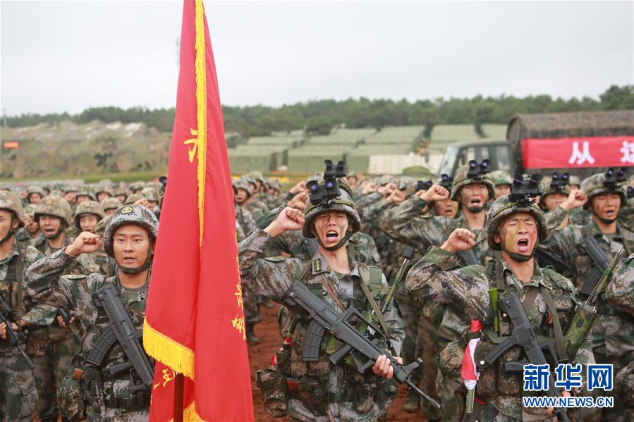 （在習近平強軍思想指引下&middot;我們在戰位報告&middot;圖文互動）（1）千里移防，鐵心跟黨走&mdash;&mdash;南部戰區陸軍第75集團軍某紅軍旅政治建軍、練兵備戰記事