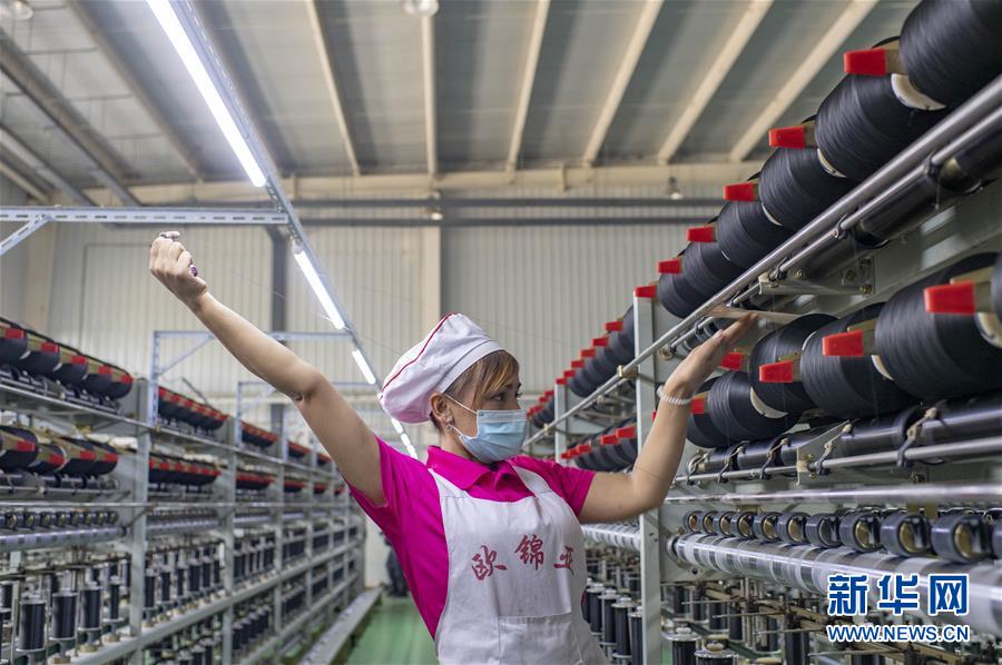 （新華全媒頭條&middot;圖文互動）（8）新天地 新兒女 新奇跡&mdash;&mdash;脫貧攻堅繪就新疆新圖景