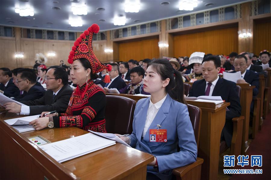 （新華全媒頭條&middot;青春的夢想　青春的奮斗&middot;圖文互動(dòng)）（3）二〇二一&mdash;&mdash;二〇三五：照見你我青春路