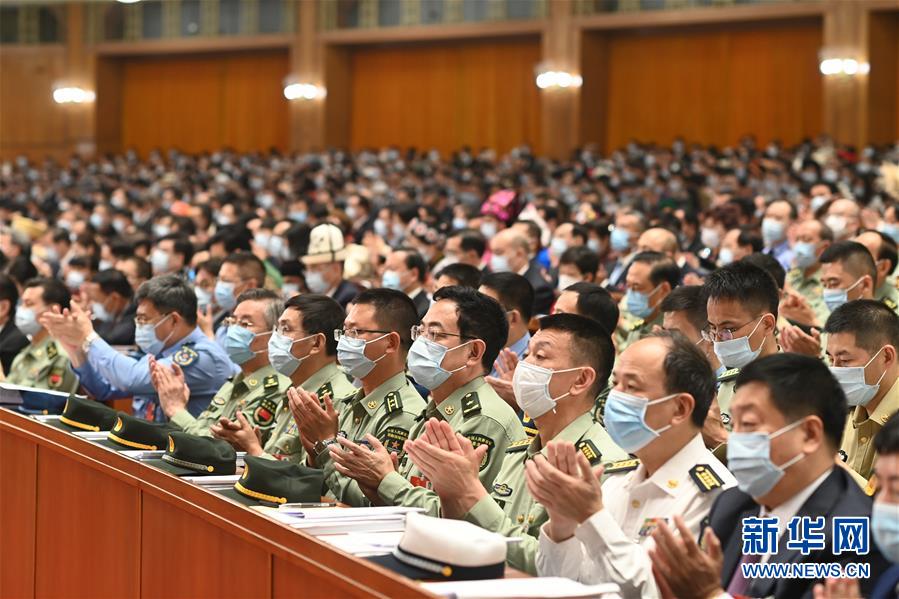 （兩會(huì)&middot;人大開(kāi)幕&middot;XHDW）（28）十三屆全國(guó)人大三次會(huì)議在京開(kāi)幕