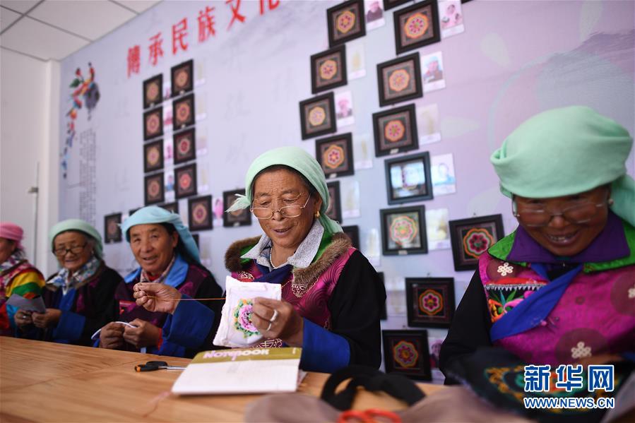 （習近平的小康故事&middot;新華網&middot;圖文互動）（1） &ldquo;讓全體人民住有所居&rdquo;&mdash;&mdash;習近平和百姓安居的故事