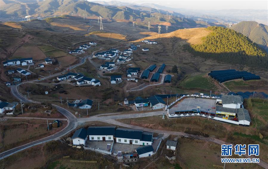 （習近平的小康故事&middot;新華網&middot;圖文互動）（2） &ldquo;讓全體人民住有所居&rdquo;&mdash;&mdash;習近平和百姓安居的故事