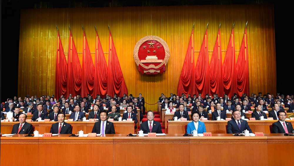 新疆各族各界隆重慶祝自治區成立60周年 俞正聲出席大會并講話