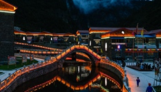 青山綠水變成西藏山南群眾的&ldquo;聚寶盆&rdquo;