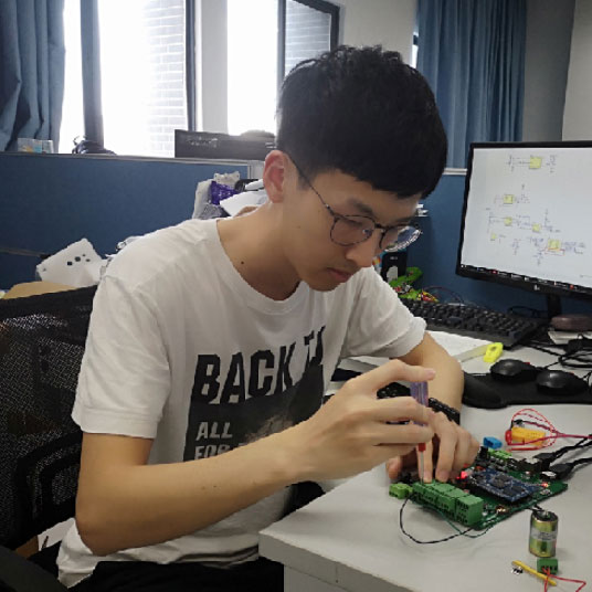 【青春的故事】深圳大學黃彥道：&ldquo;振動＋AI&rdquo;書寫物聯網時代新篇章