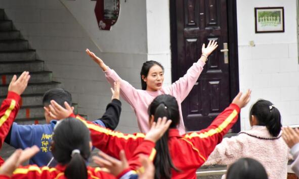 全科教師助燃城鄉均衡教育&ldquo;星星之火&rdquo;